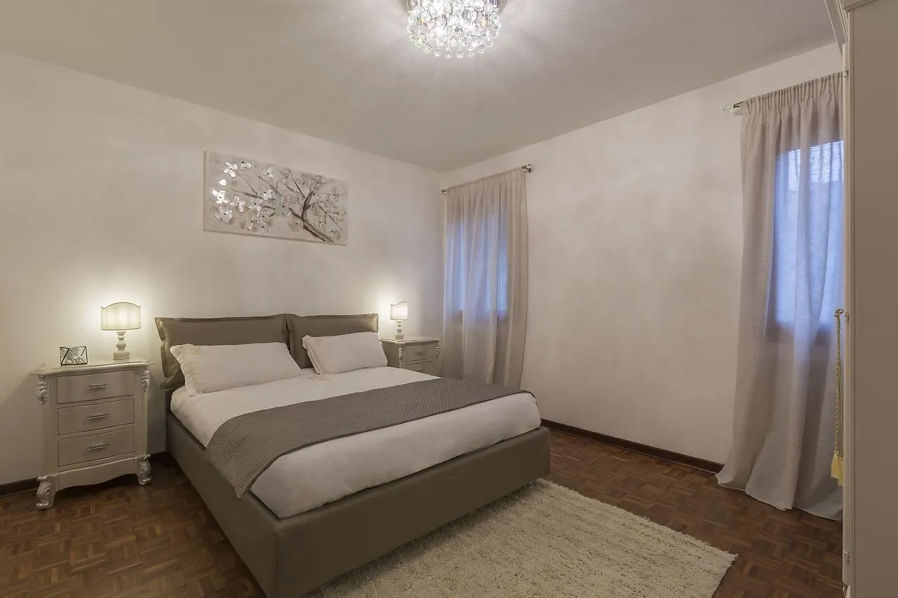 Benedetto Marcello Apartment Venice