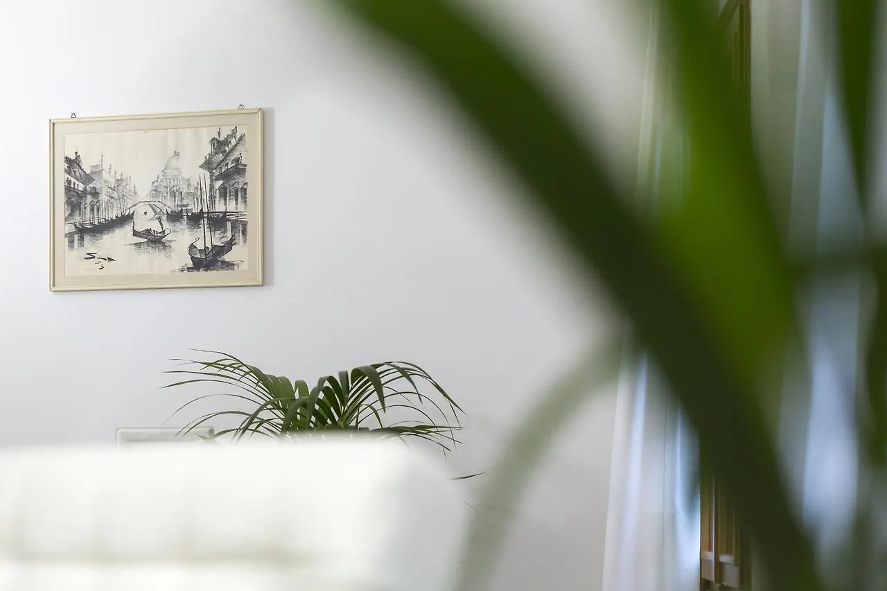 Benedetto Marcello Apartment Venice 0*,  Italy